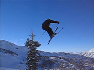 Damus geting some big air